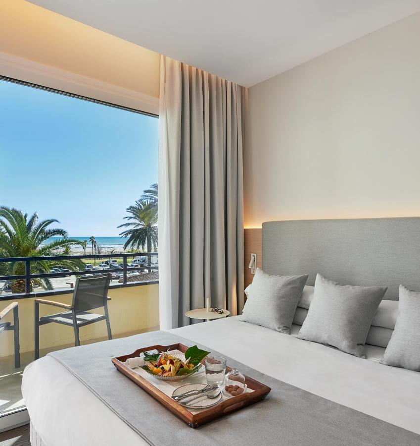 Hotel Restaurant Ceferino Vilanova i la Geltru Bagian luar foto