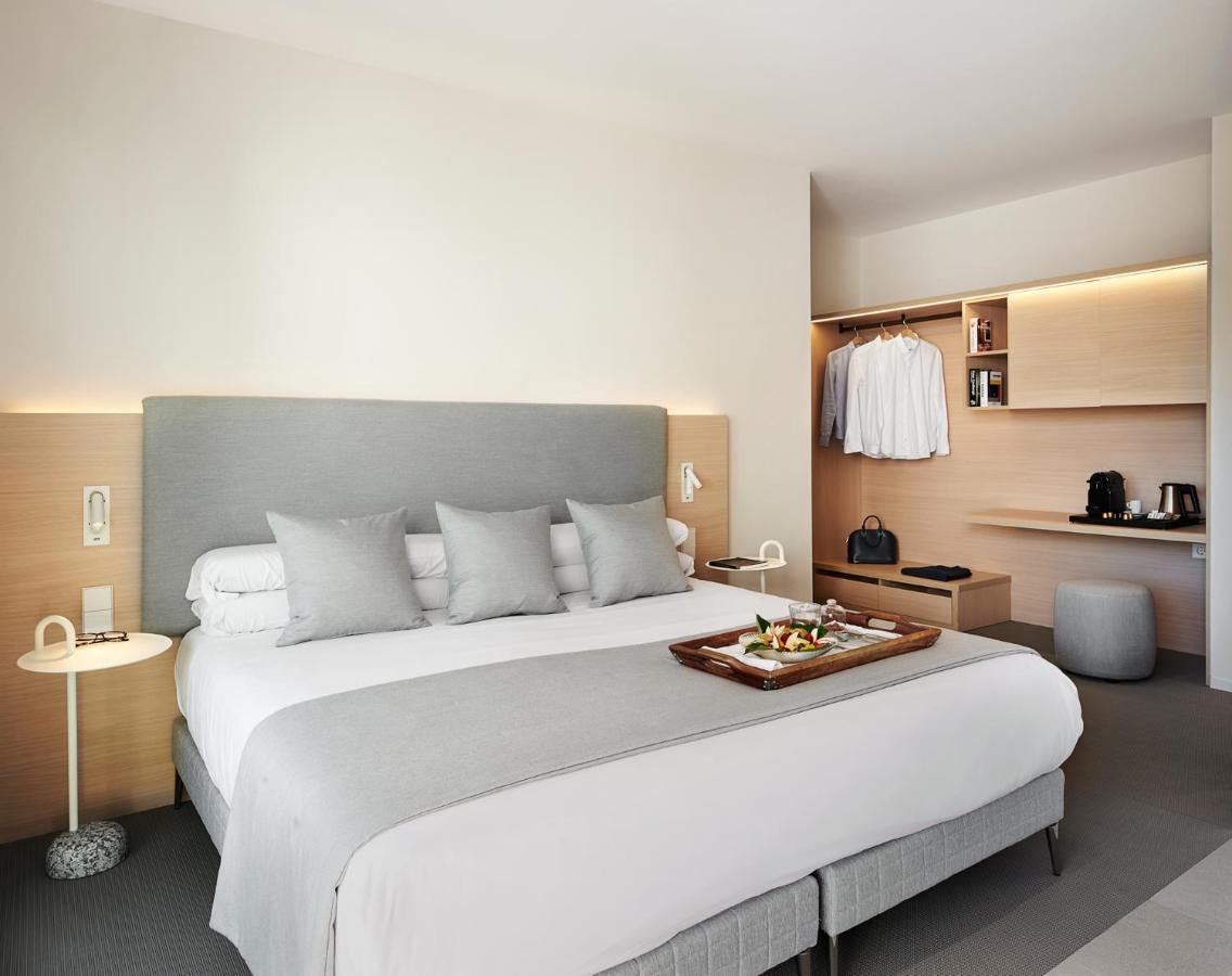 Hotel Restaurant Ceferino Vilanova i la Geltru Bagian luar foto