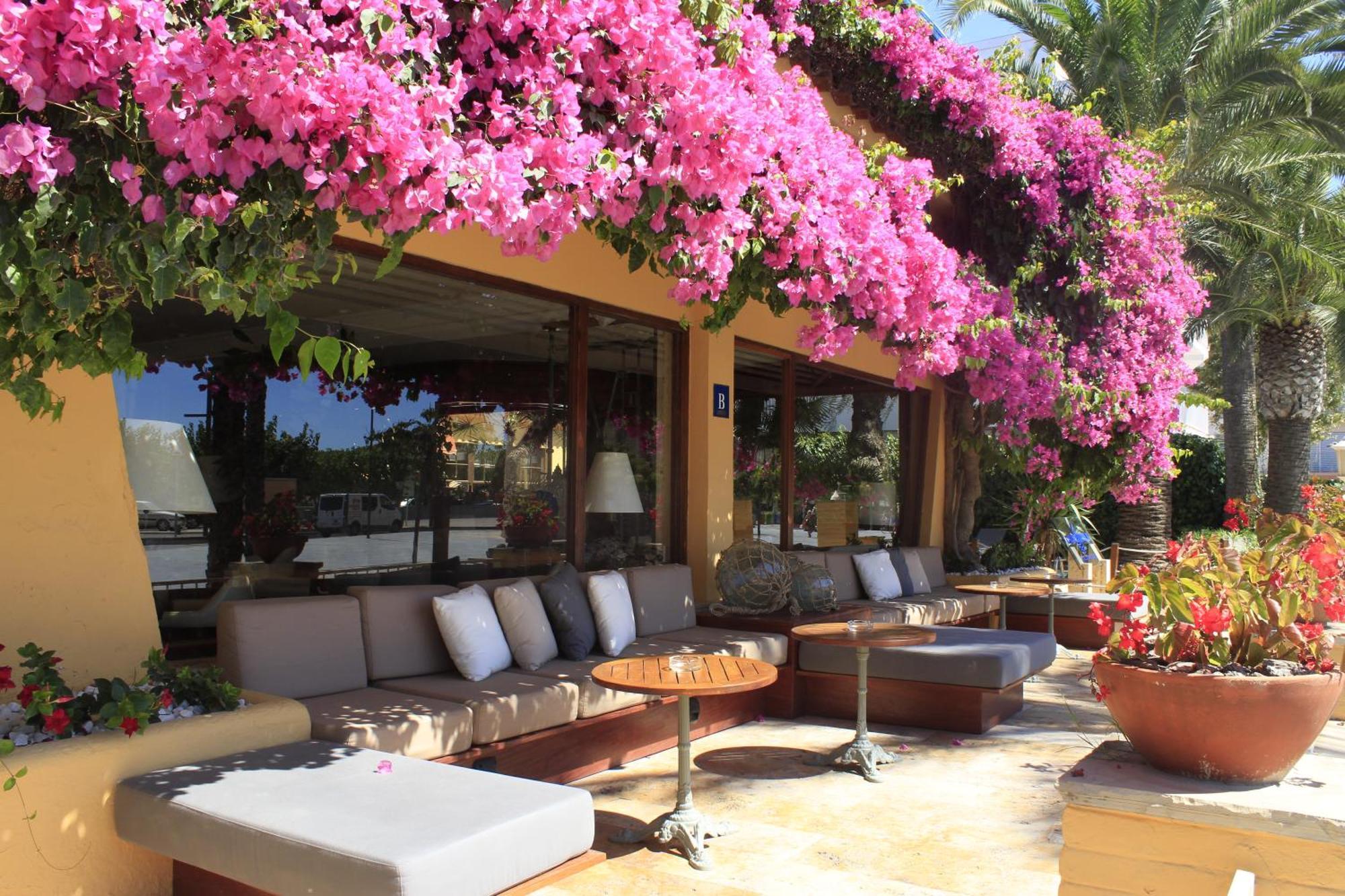 Hotel Restaurant Ceferino Vilanova i la Geltru Bagian luar foto