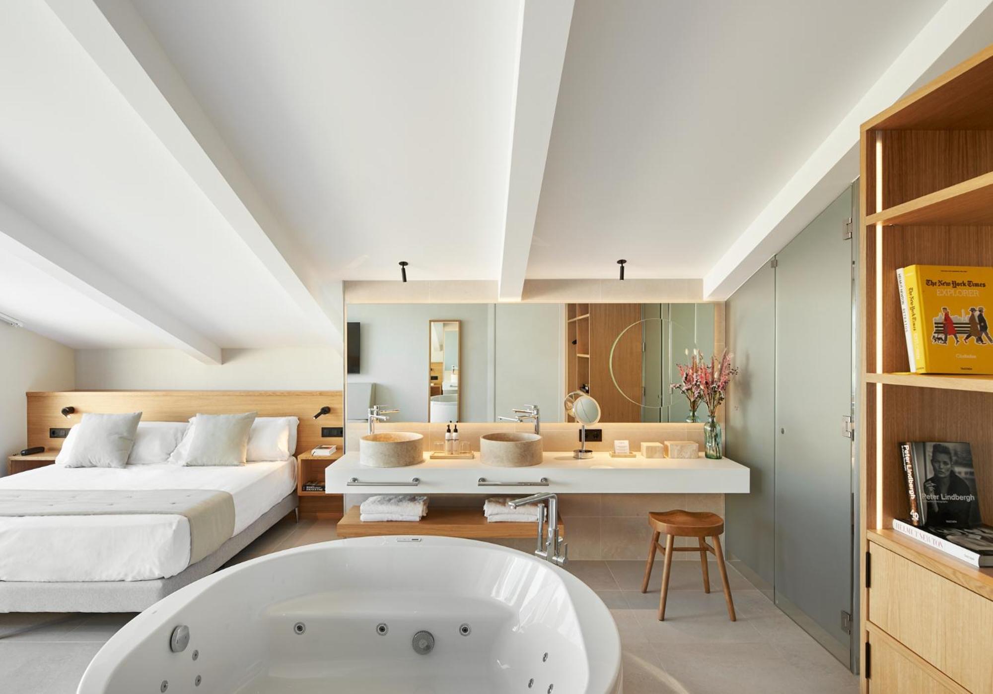 Hotel Restaurant Ceferino Vilanova i la Geltru Bagian luar foto